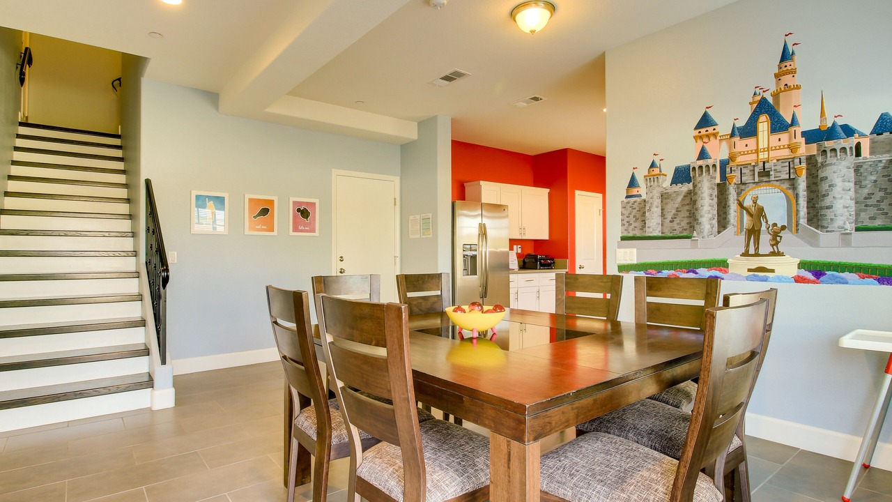 Photo of Livingroom in Anaheim Colony Historic District