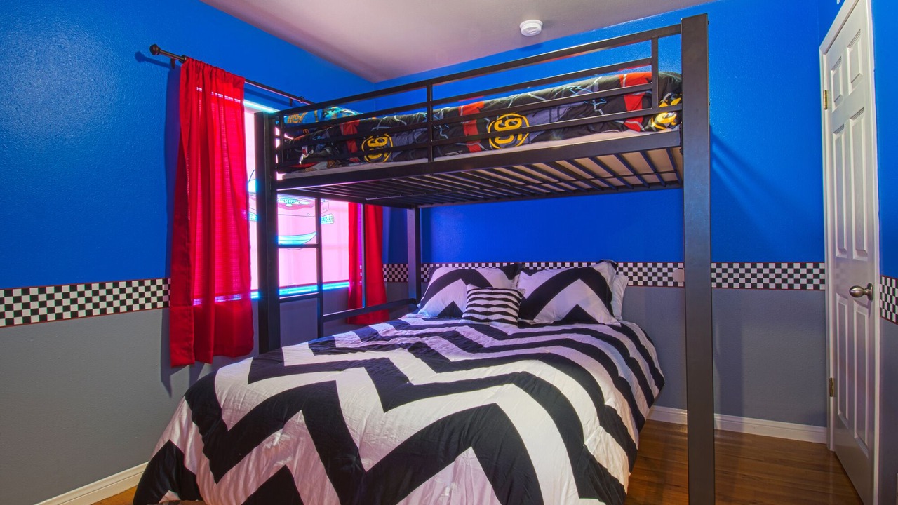 Photo of Bedroom in Southeast Anaheim