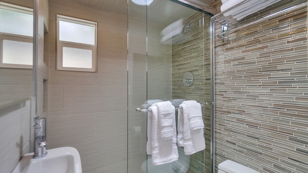 Photo of Bathroom in Beach Barber Tract