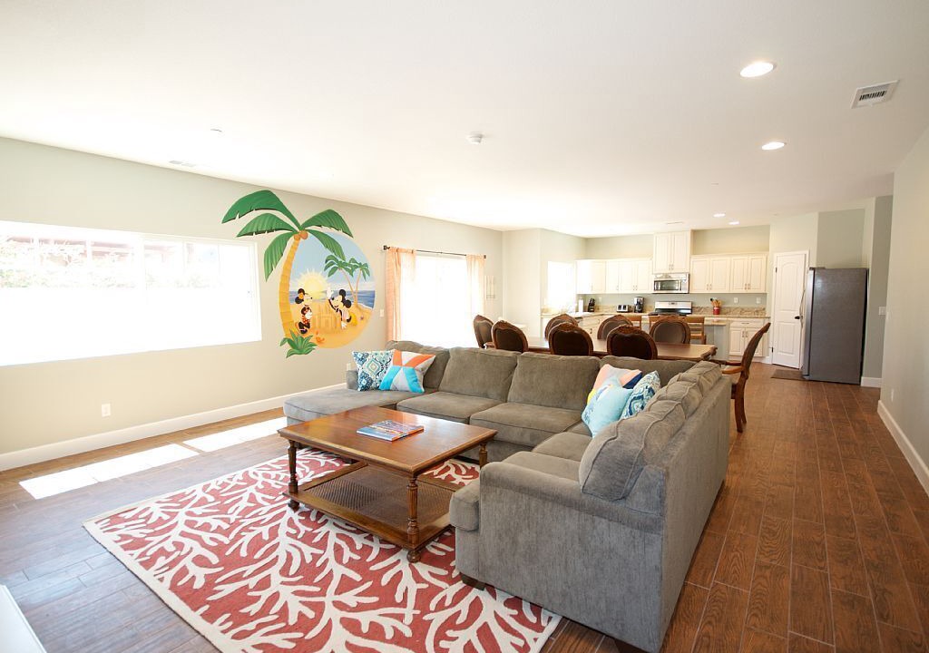 Photo of Bedroom in Anaheim Colony Historic District