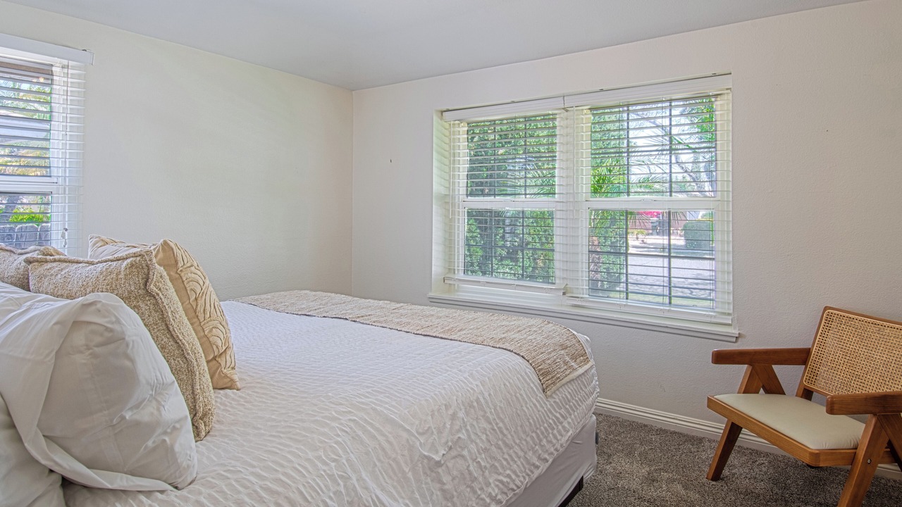 Photo of Bedroom in Hermosa Village