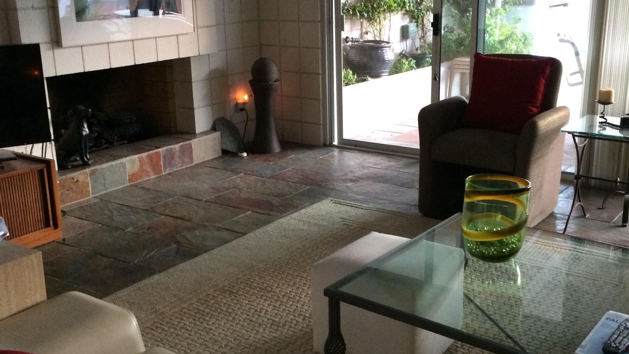 Photo of Livingroom in Palm Desert
