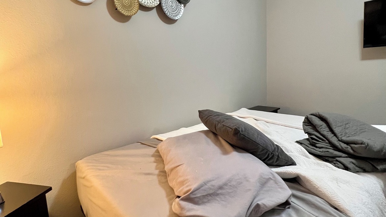 Photo of Bedroom in La Mirada