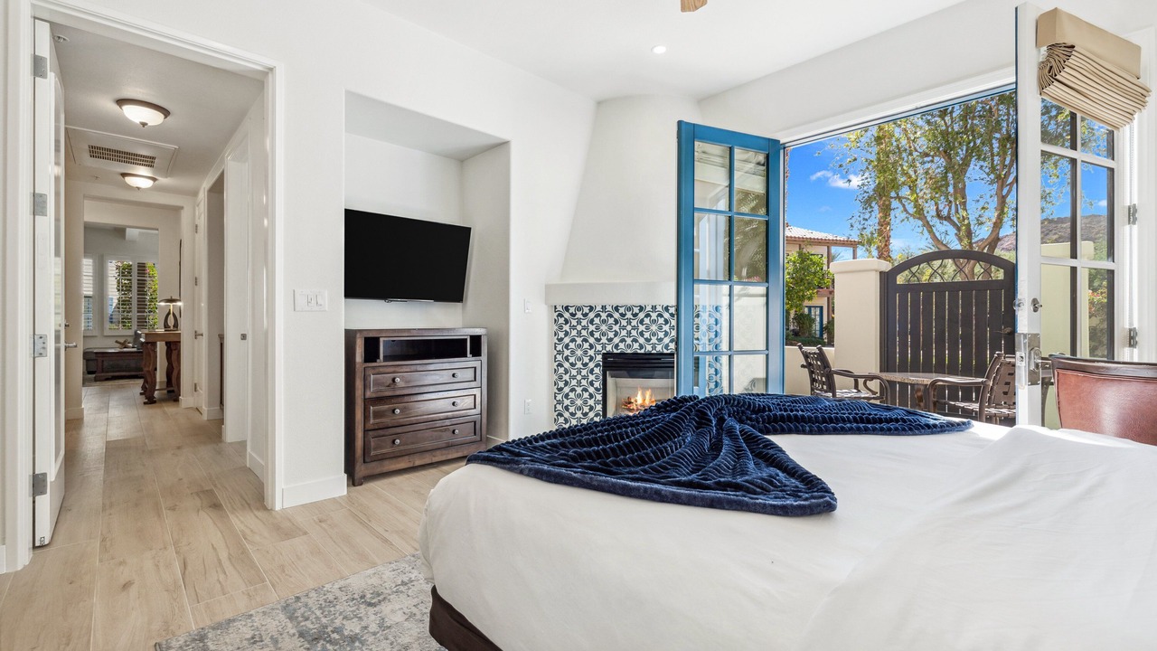 Photo of Bedroom in La Quinta