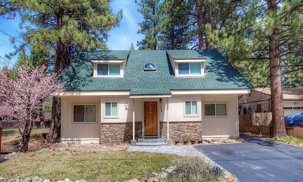 Photo of Outdoor in Tahoe Island