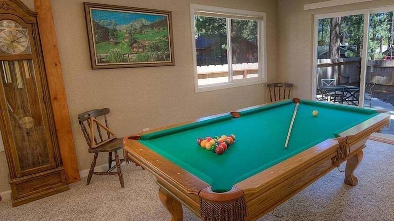 Photo of Bedroom in Tahoe Island