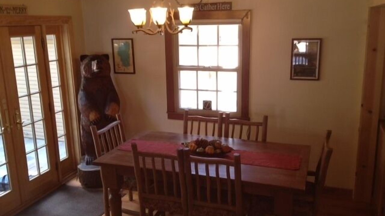 Photo of Bedroom in Bijou Pines