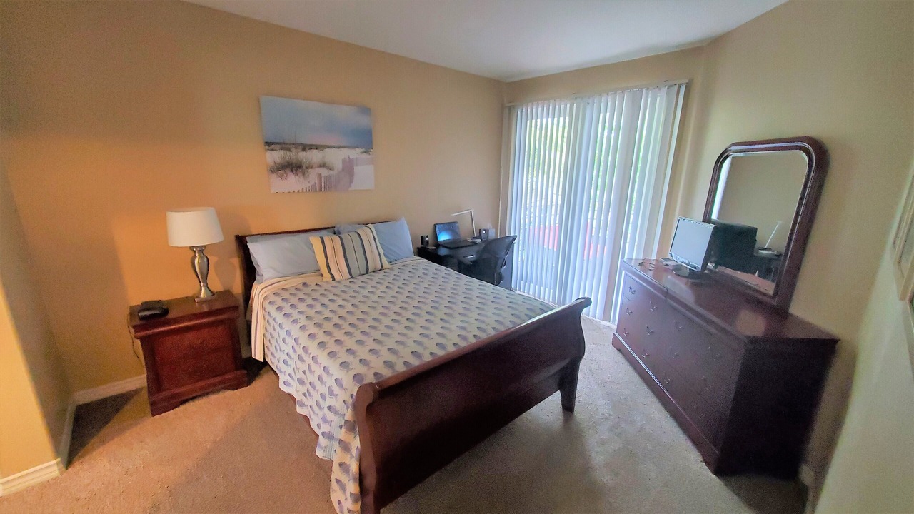 Photo of Bedroom in Airport Area