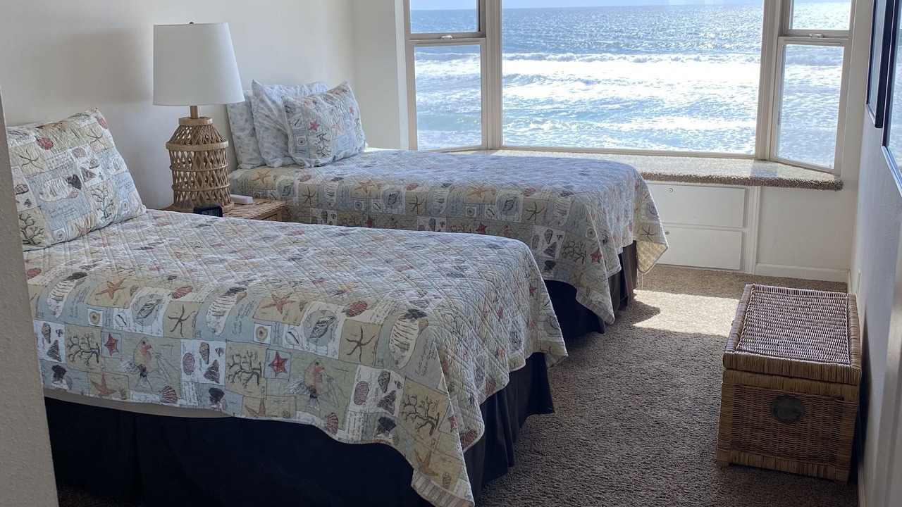 Photo of Bedroom in La Selva Beach