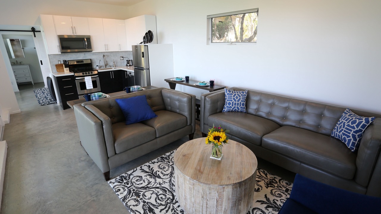 Photo of Livingroom in Western Malibu