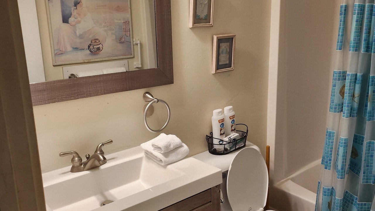 Photo of Bathroom in Cleone