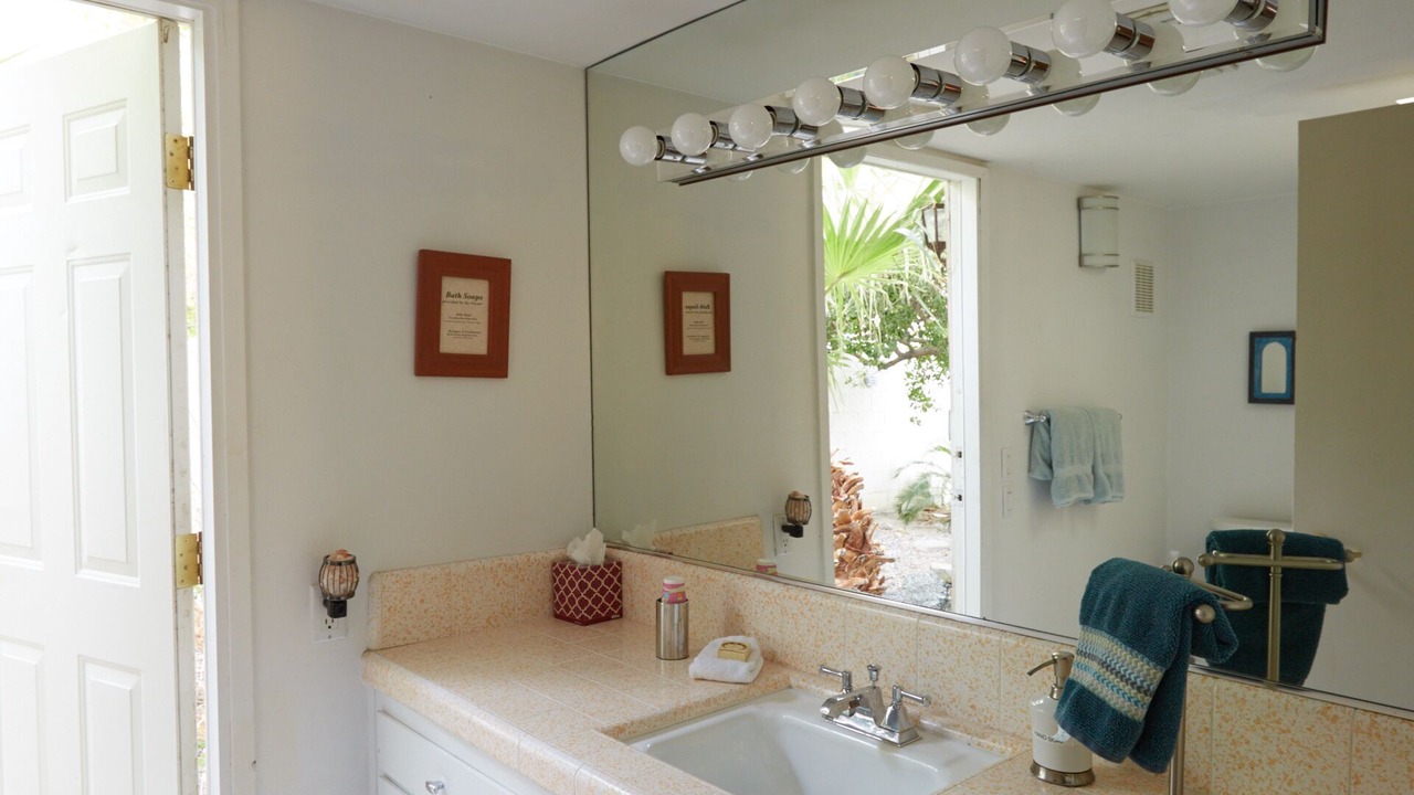 Photo of Bathroom in La Quinta Cove