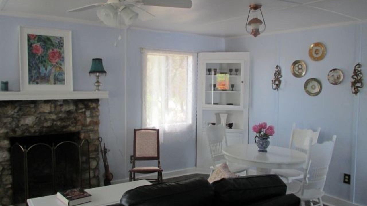 Photo of Bedroom in North Fork