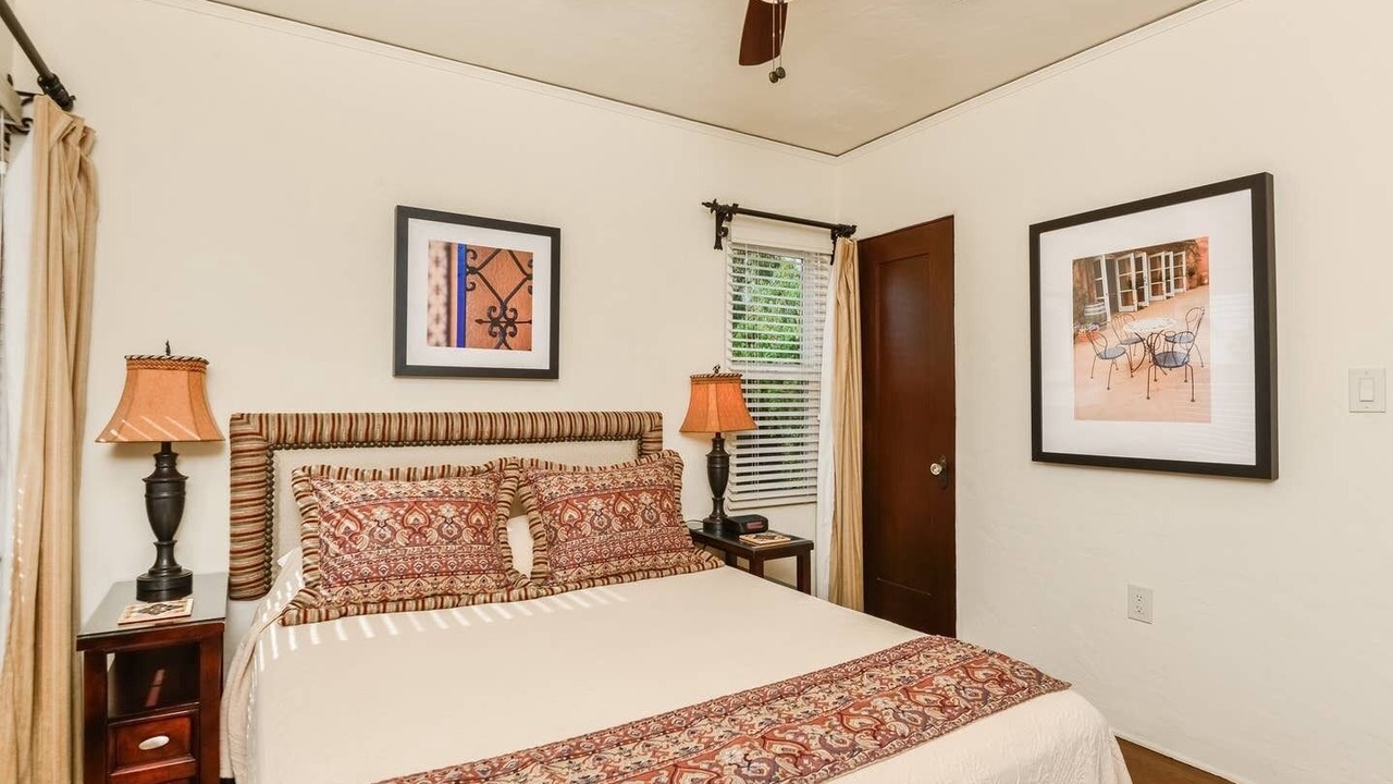 Photo of Bedroom in Park West