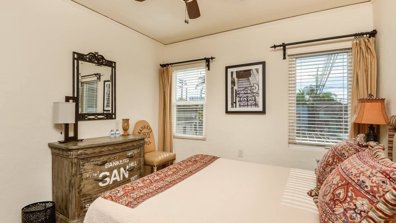 Photo of Bedroom in Park West
