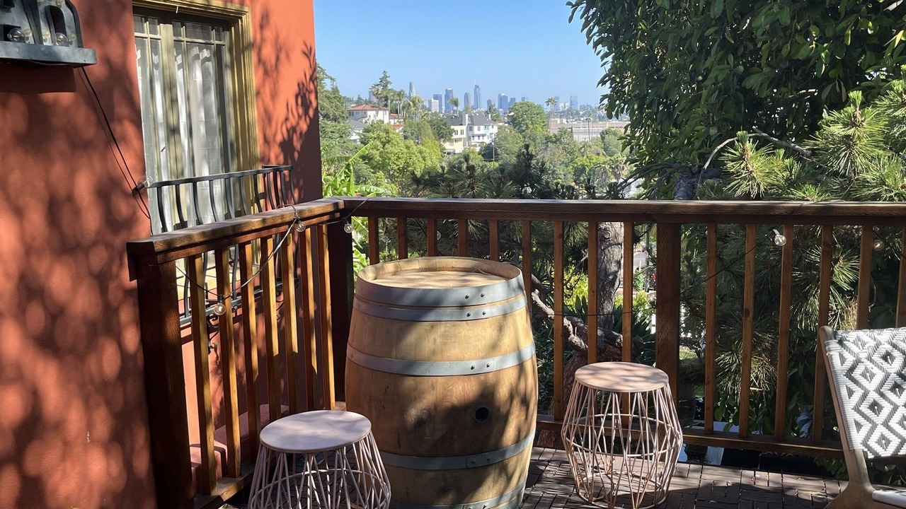 Photo of Others in Los Feliz