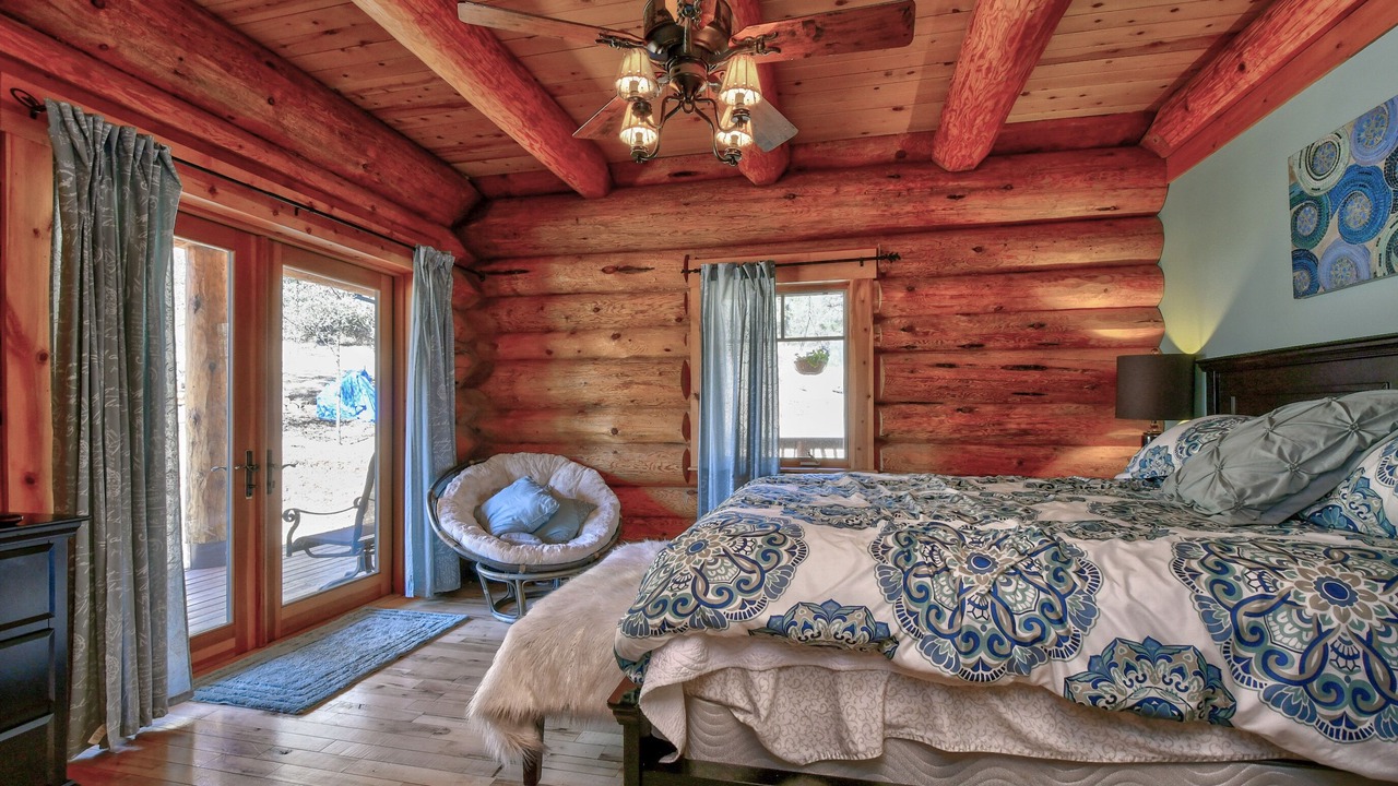 Photo of Bedroom in Browns Valley
