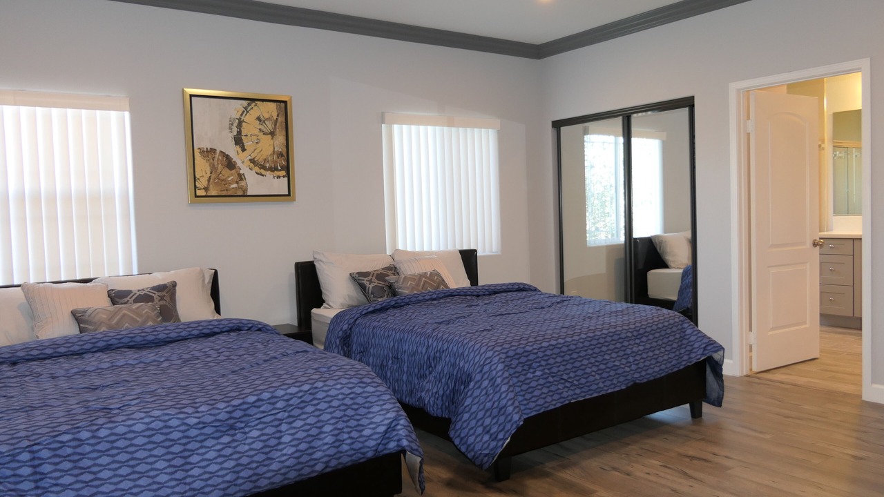 Photo of Bedroom in Midway City
