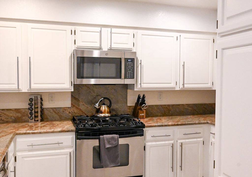 Photo of Kitchen in South Mission Beach