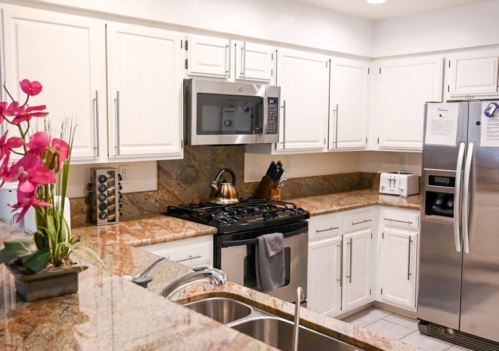Photo of Kitchen in South Mission Beach