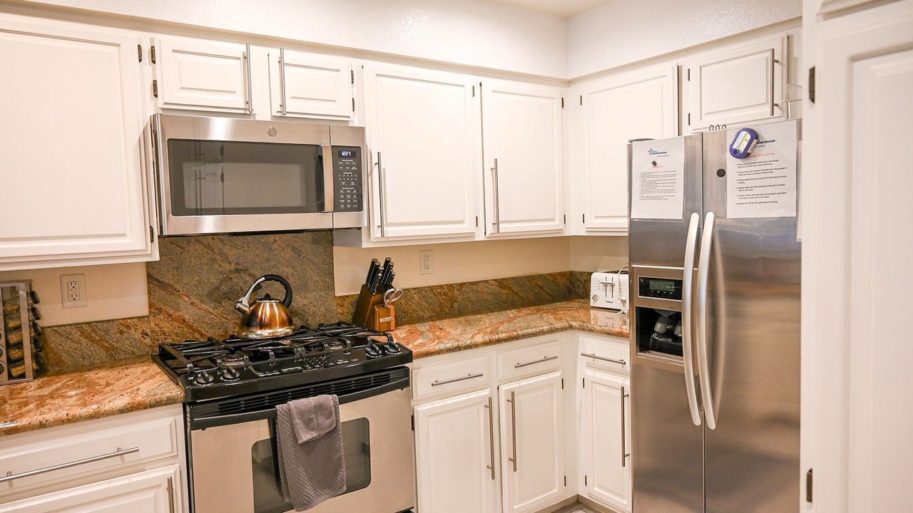 Photo of Kitchen in South Mission Beach