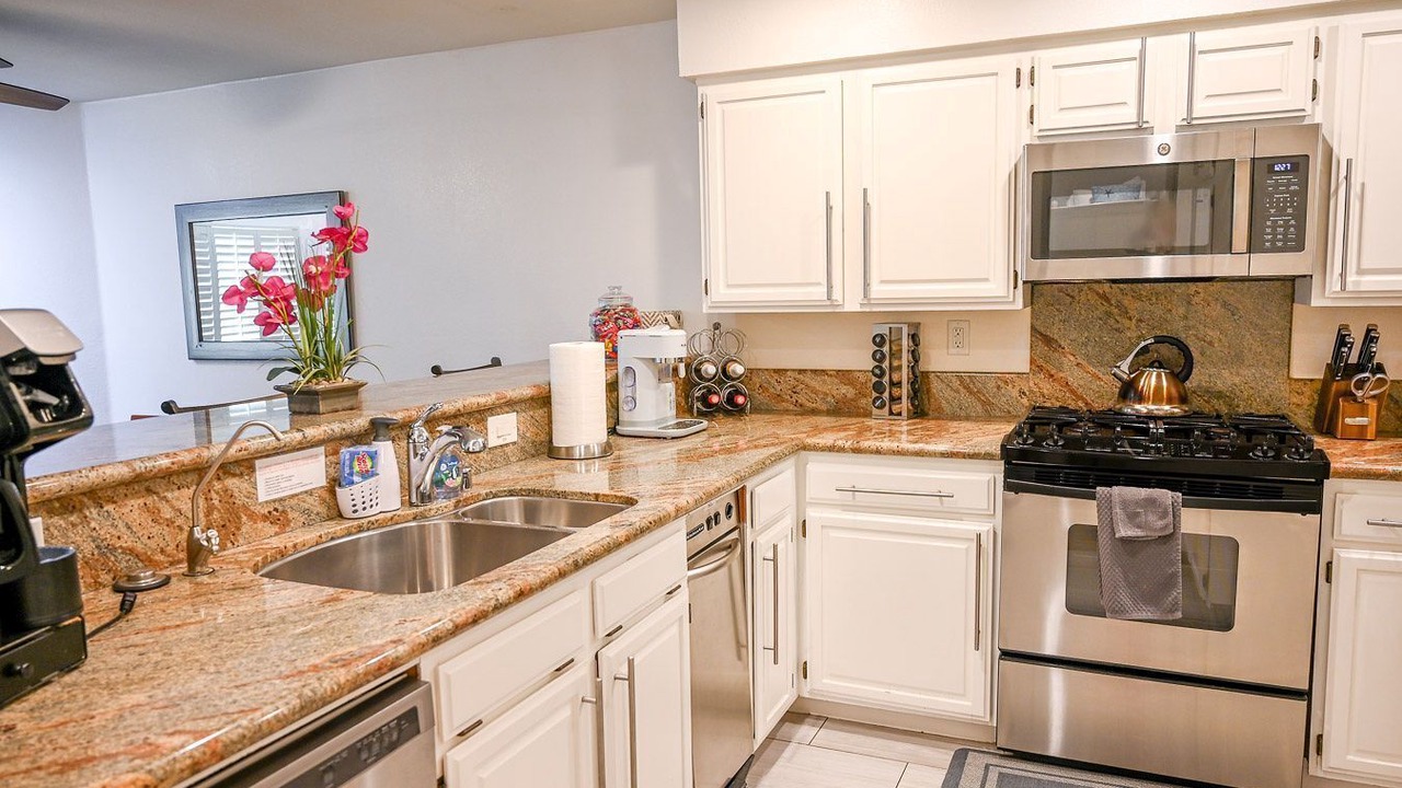 Photo of Kitchen in South Mission Beach