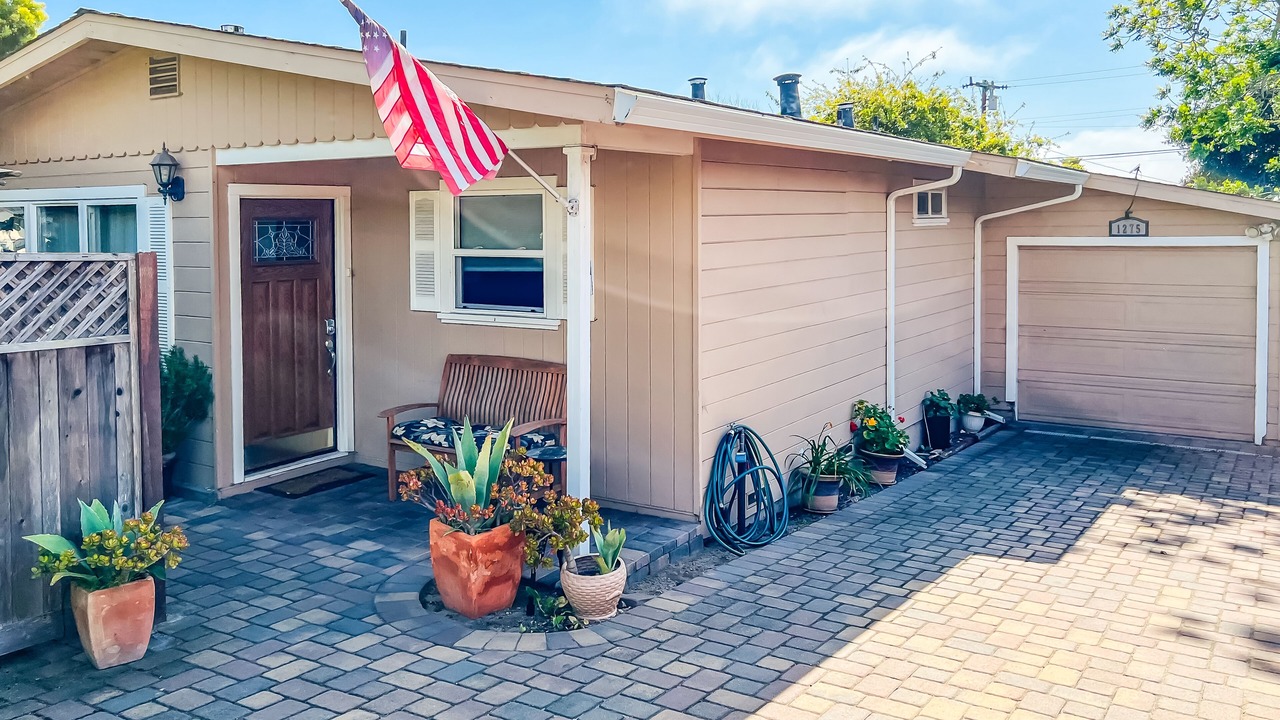 Photo of Outdoor in Seaside