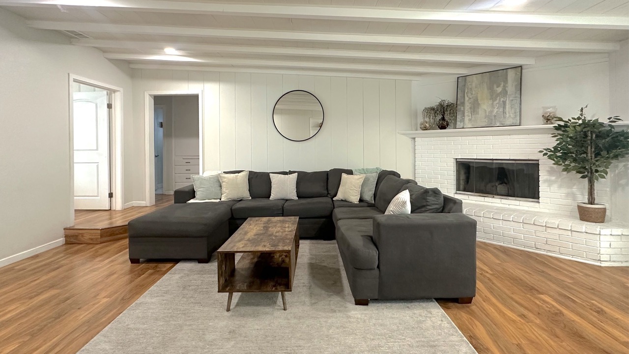 Photo of Livingroom in Southwest Anaheim