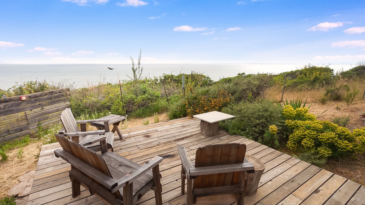 Photo of Patio Balcony in Bolinas