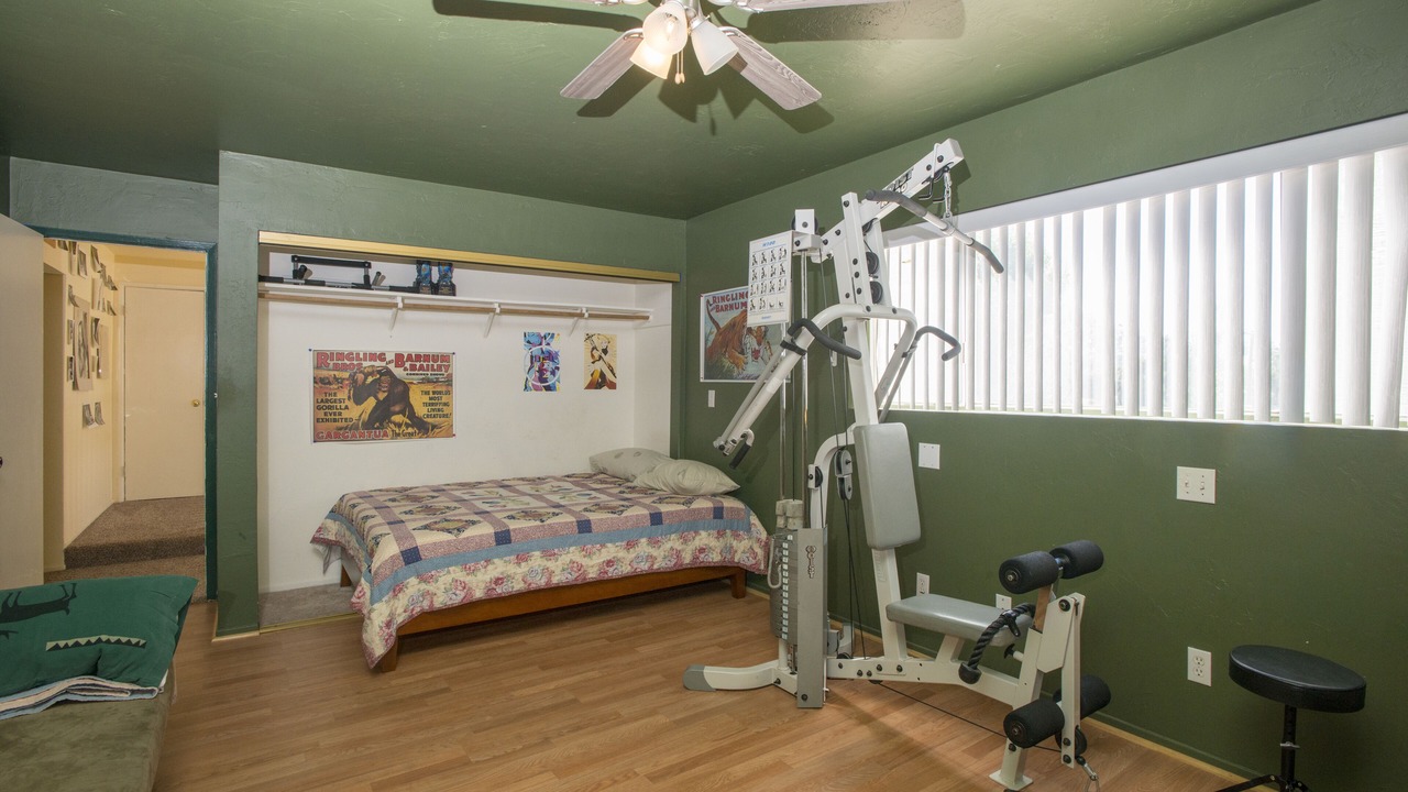 Photo of Bedroom in Frazier Park