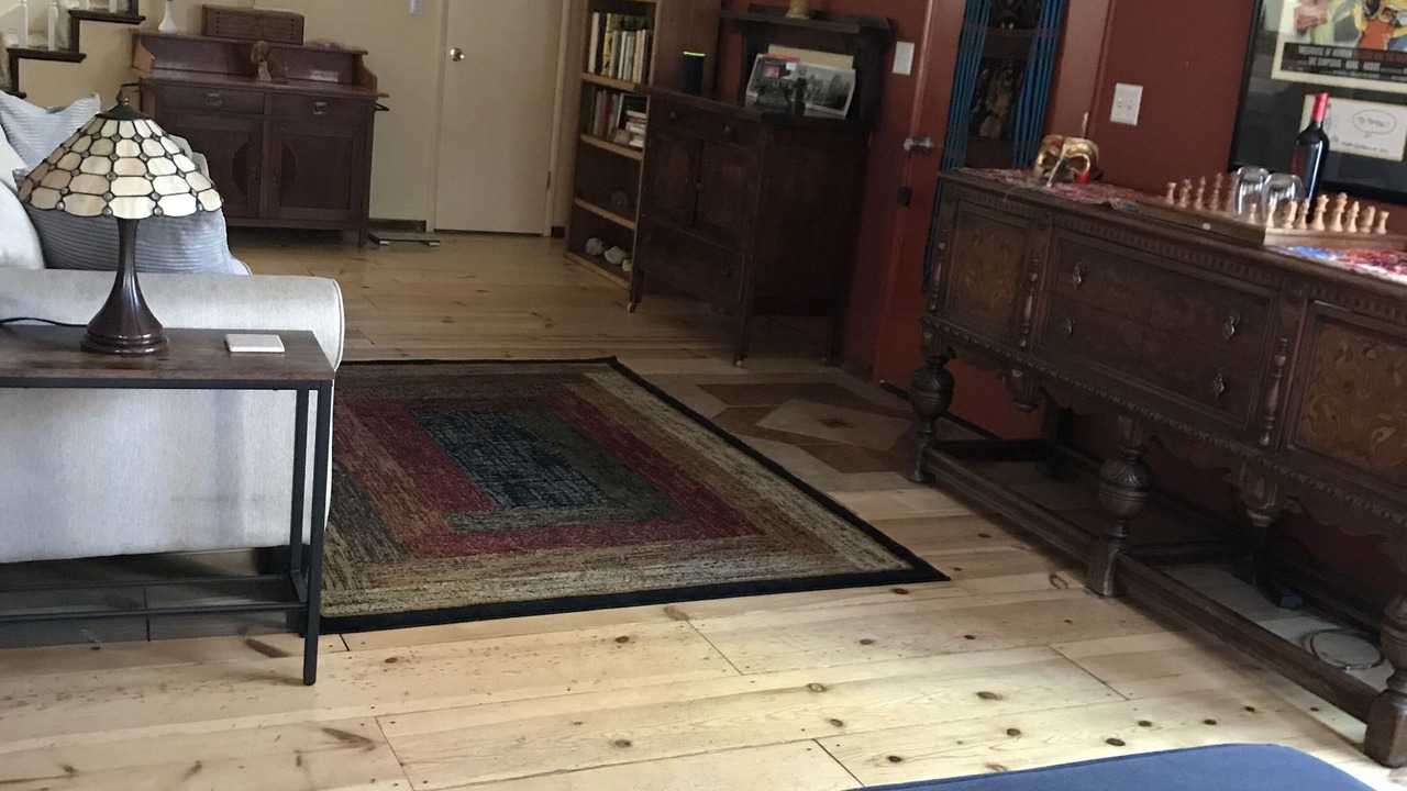 Photo of Livingroom in Frazier Park