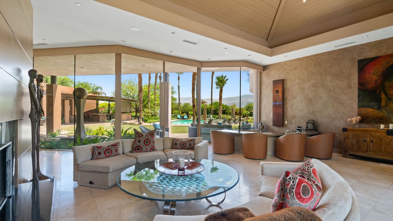 Photo of Livingroom in Rancho Mirage