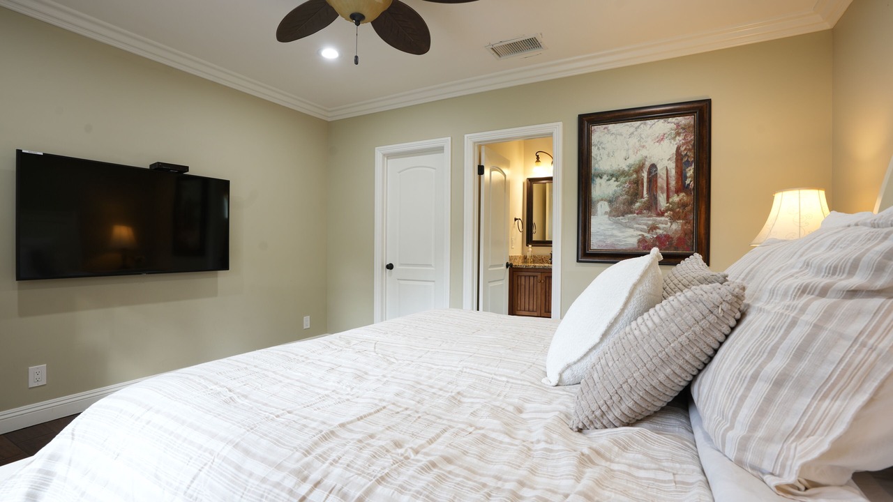 Photo of Bedroom in Hermosa Village
