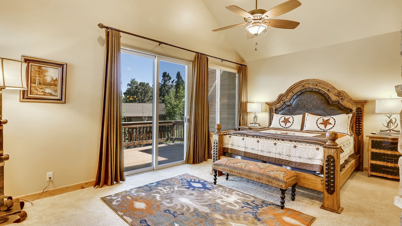 Photo of Bedroom in Castle Glen Estates