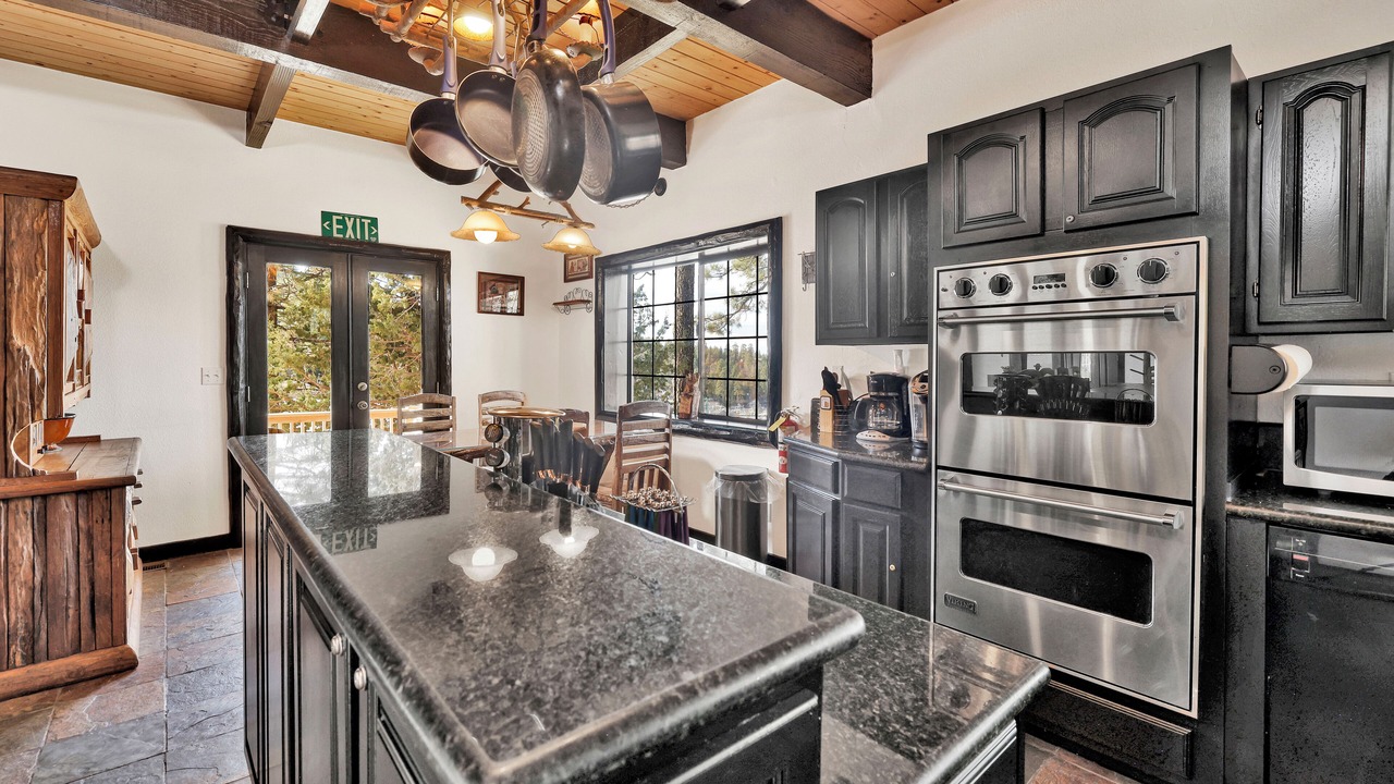 Photo of Kitchen in Upper Moonridge