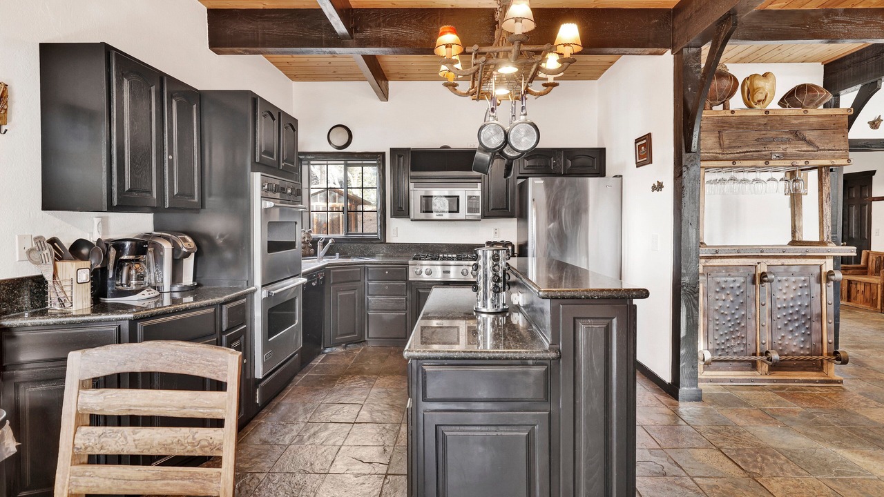 Photo of Kitchen in Upper Moonridge