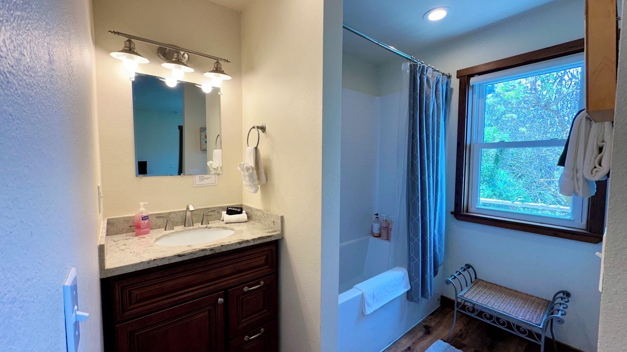 Photo of Bathroom in Old Town