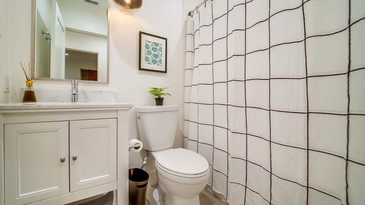 Photo of Bathroom in North Central