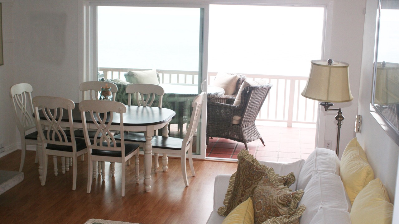 Photo of Bedroom in Eastern Malibu
