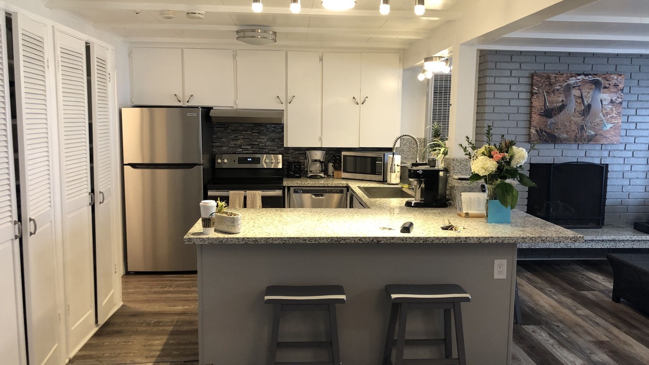 Photo of Kitchen in Central Malibu