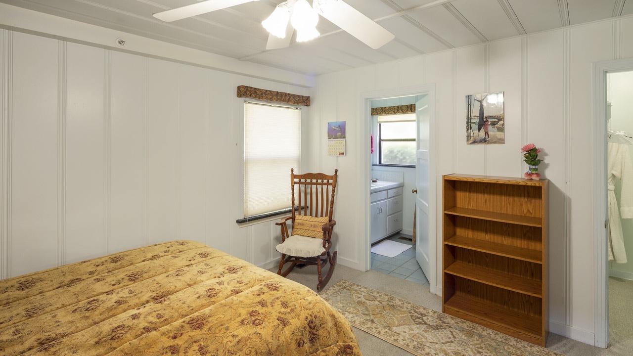 Photo of Bedroom in Salinas