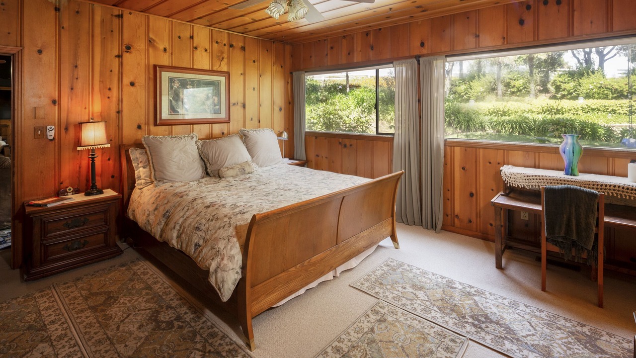 Photo of Bedroom in Salinas