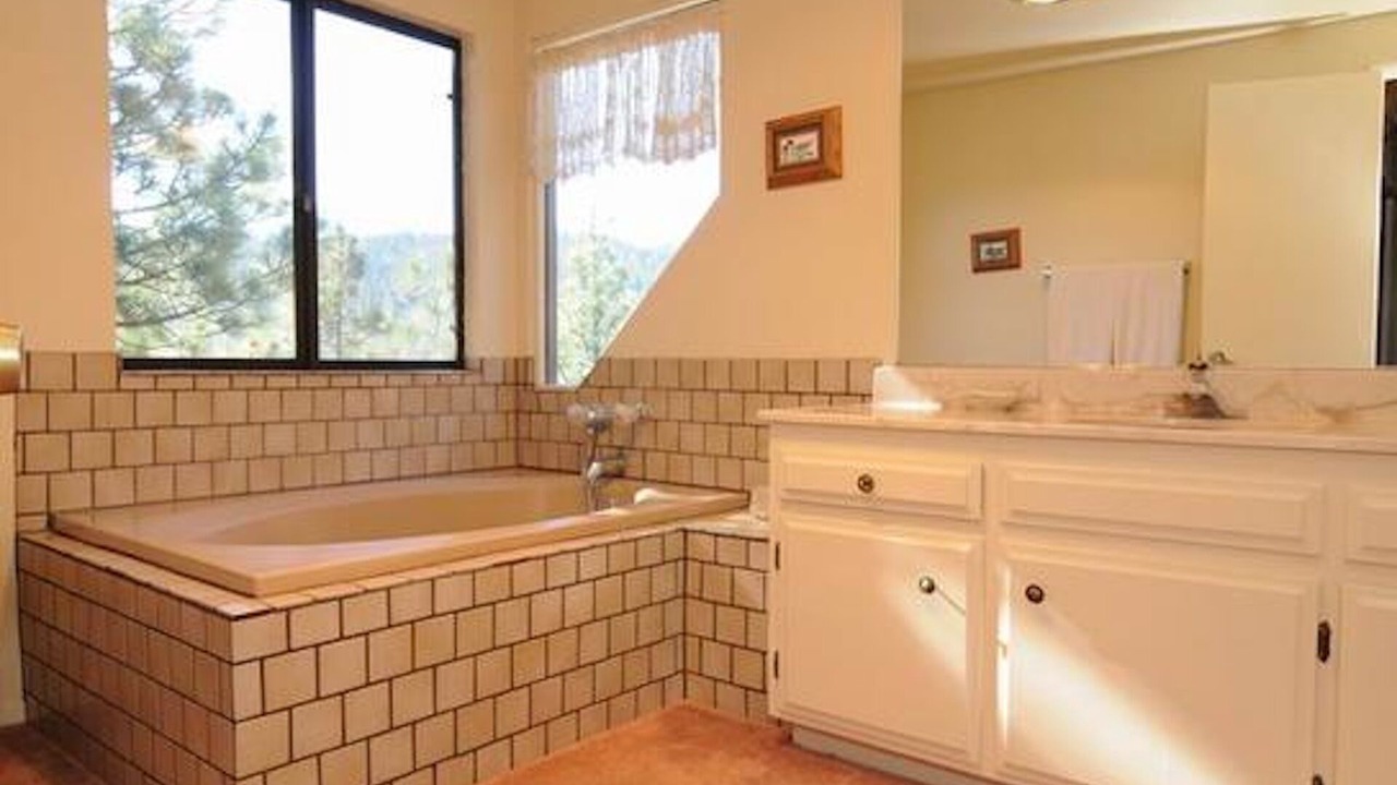 Photo of Bathroom in Boulder Bay
