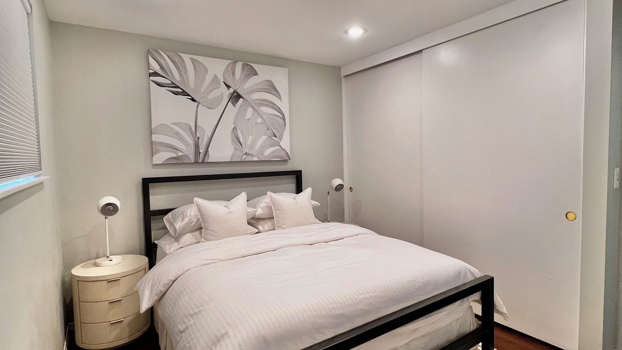 Photo of Bedroom in Hermosa Village