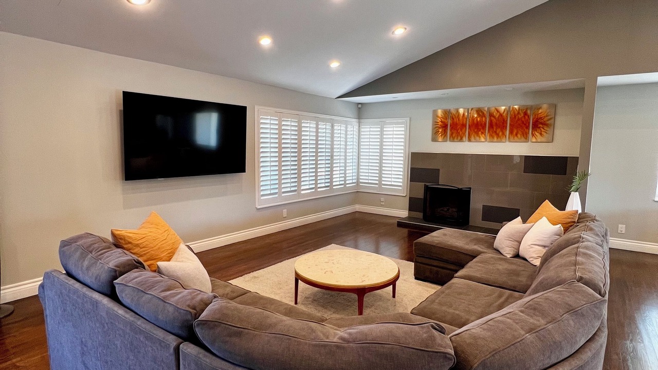 Photo of Livingroom in Hermosa Village
