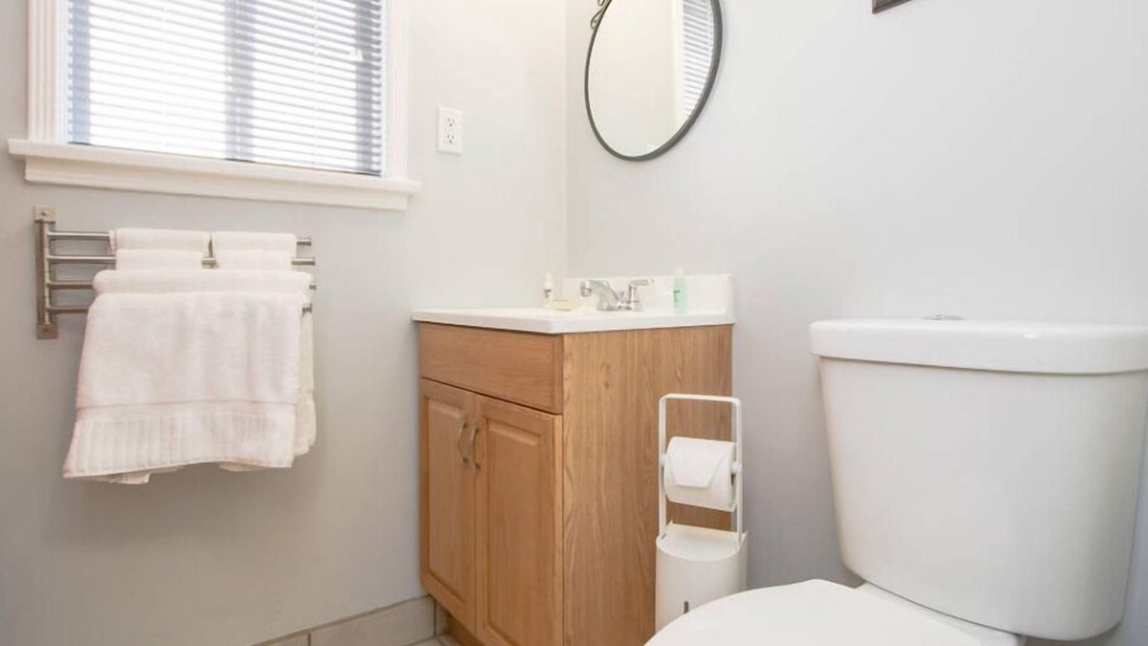 Photo of Bathroom in Burbank