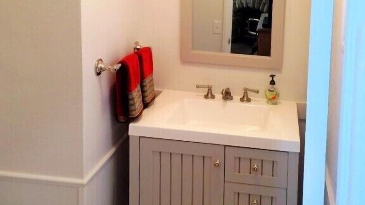Photo of Bedroom in Pine Cove