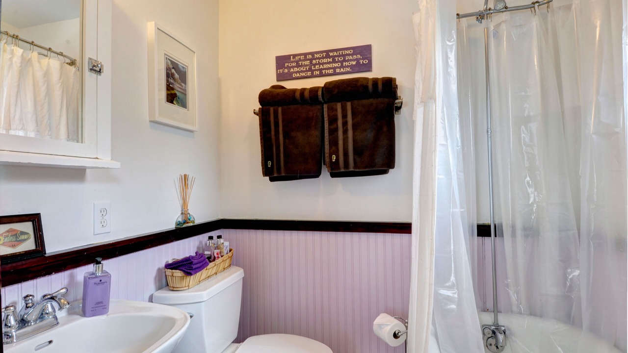 Photo of Bathroom in South Redondo