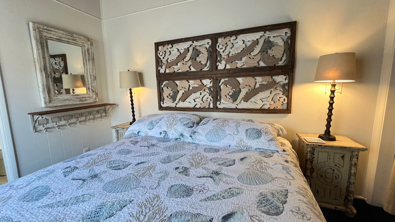 Photo of Bedroom in South Mission Beach