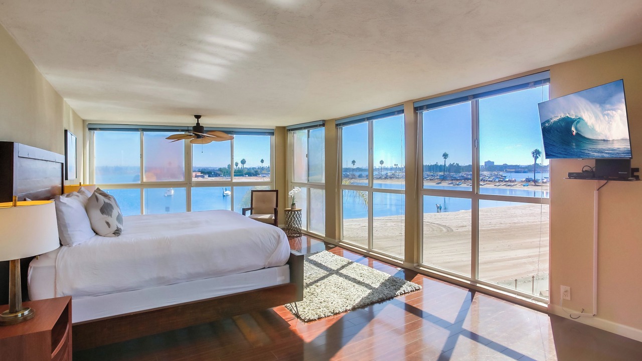 Photo of Bedroom in Central Mission Beach